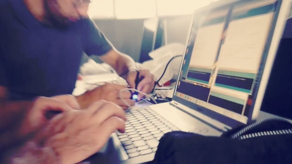  - Holographic Assitant for Sensodyne - 3