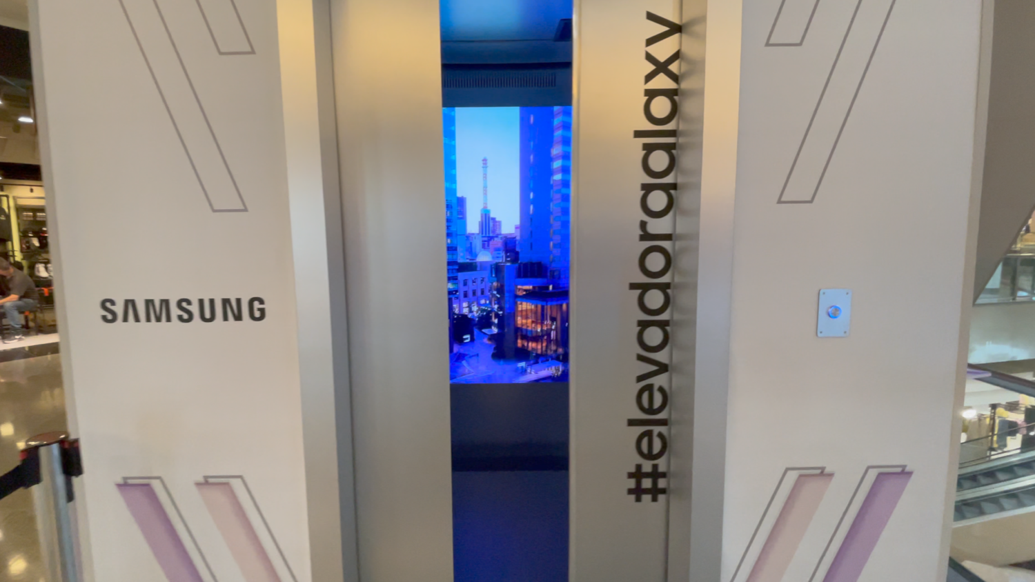 Samsung - Galaxy Immersive Elevador  - 3